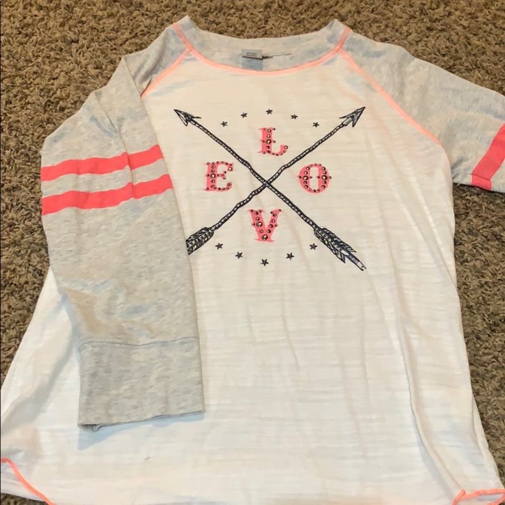 Ariat shirt